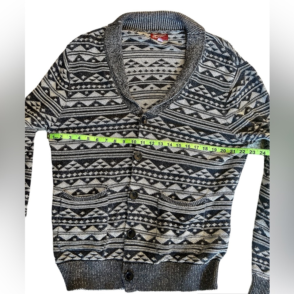 ARIZONA Men’s Navy and Light Gray Button Up Cardigan Sweater - Picture 3 of 6
